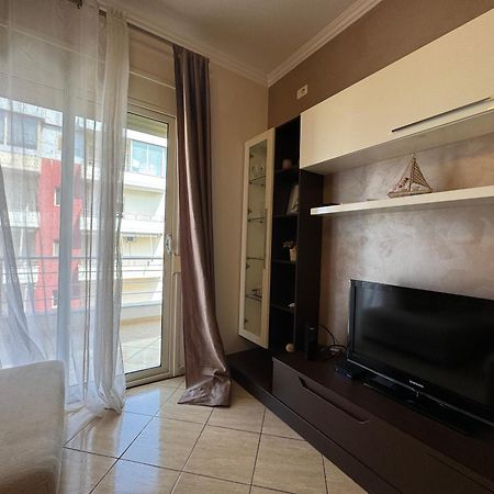 Elegant Apartment In Lungomare - N 23 Vlorë Exterior foto