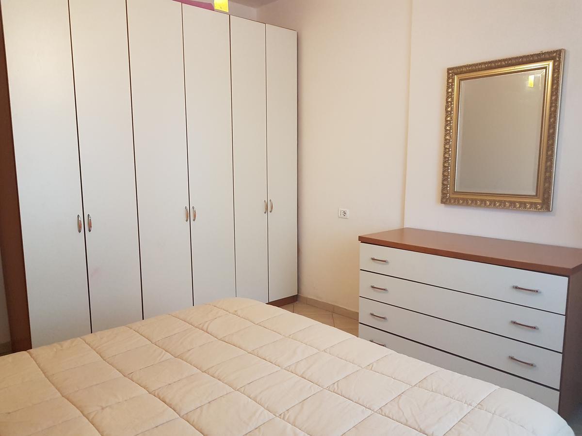 Elegant Apartment In Lungomare - N 23 Vlorë Exterior foto